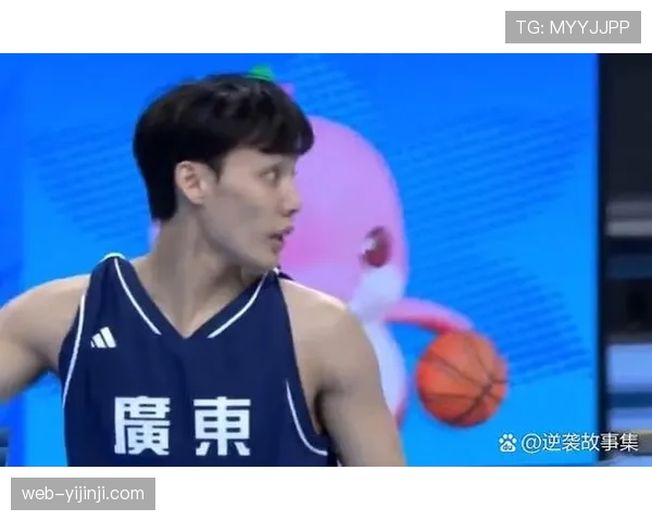 徐杰全明星MVP后状态持续 广东后卫成外援政策下控场关键 徐杰全明星MVP后状态持续 广东后卫成外援政策下控场关键